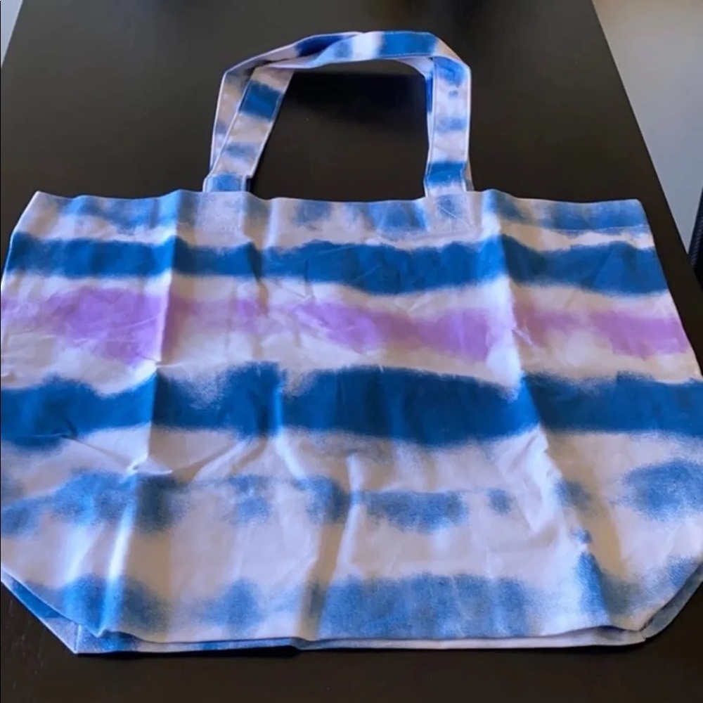 Bloomingdales canvas beach bag tote NAVY New blue